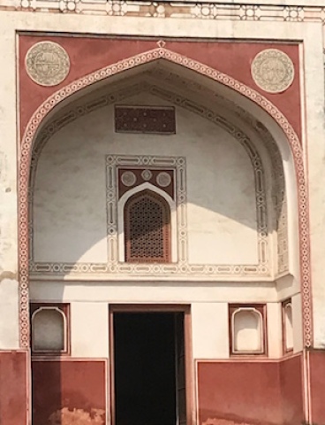 Lakarwala Burj - who built it?